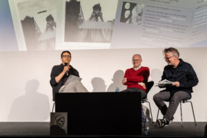 © Michael Seirer Photography — OPENING DAYS FOTO WIEN 2023: (von l. nach r.) Anton Holzer (Fotohistoriker FOTOGESCHICHTE Wien), Steffen Siegel (Professor, Kunsthistoriker Folkwang Universität der Künste Essen), Bernd Stiegler (Professor, Fotohistoriker, Literaturwissenschaftler)